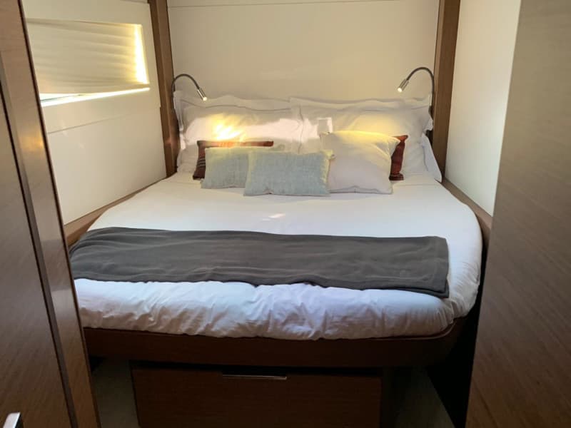 Lagoon 46  - photo 9