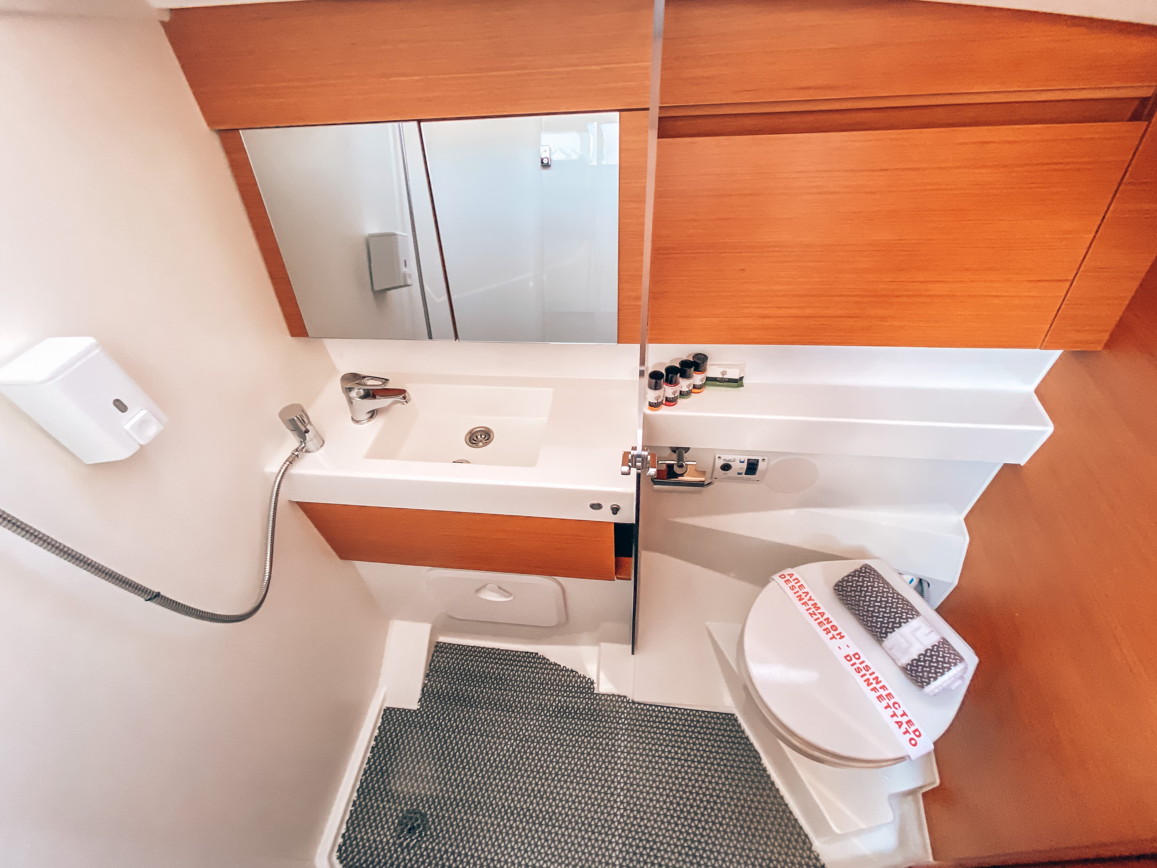 Sun Odyssey 410 - photo 8