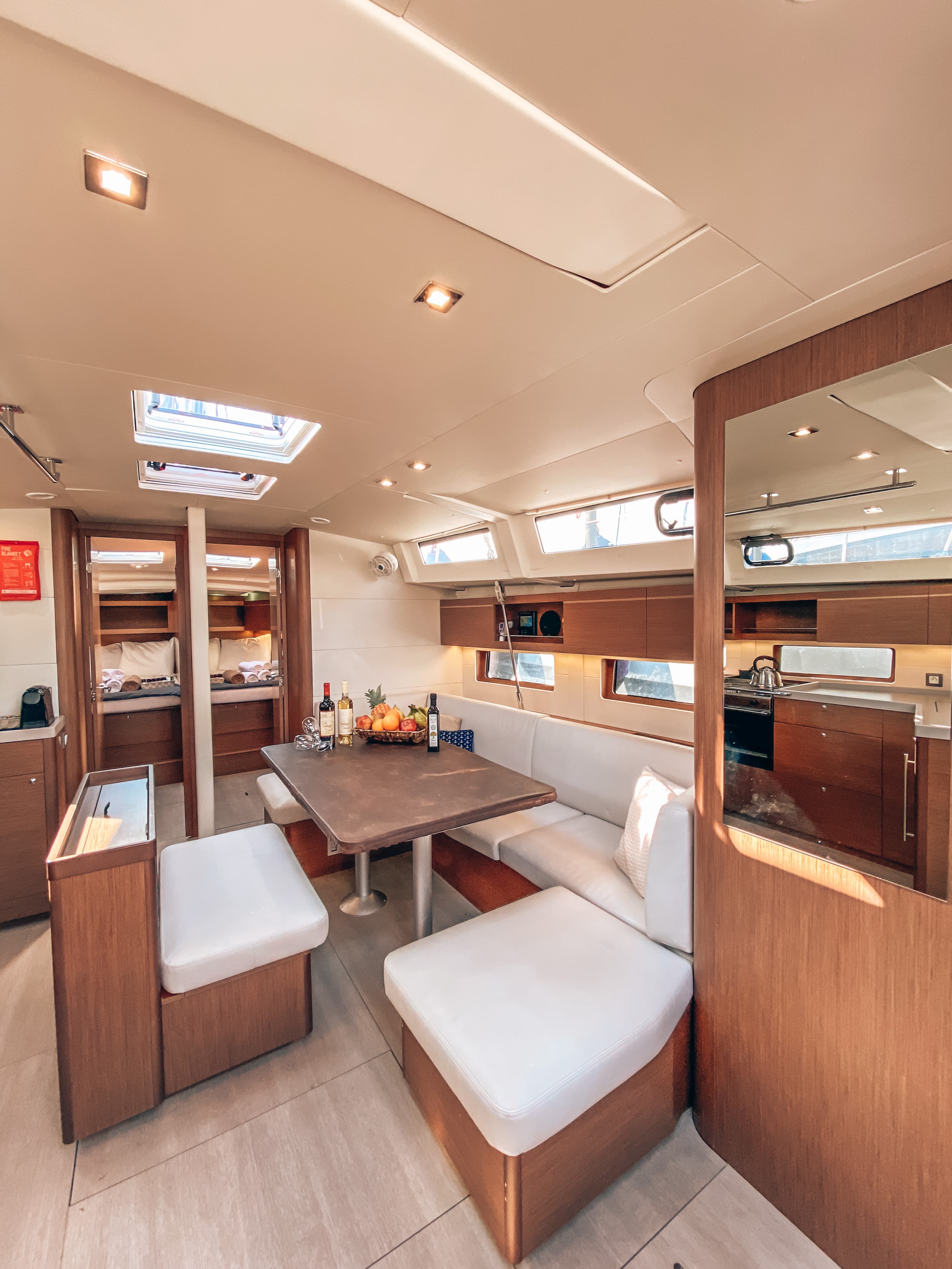 Oceanis 46.1 - photo 10