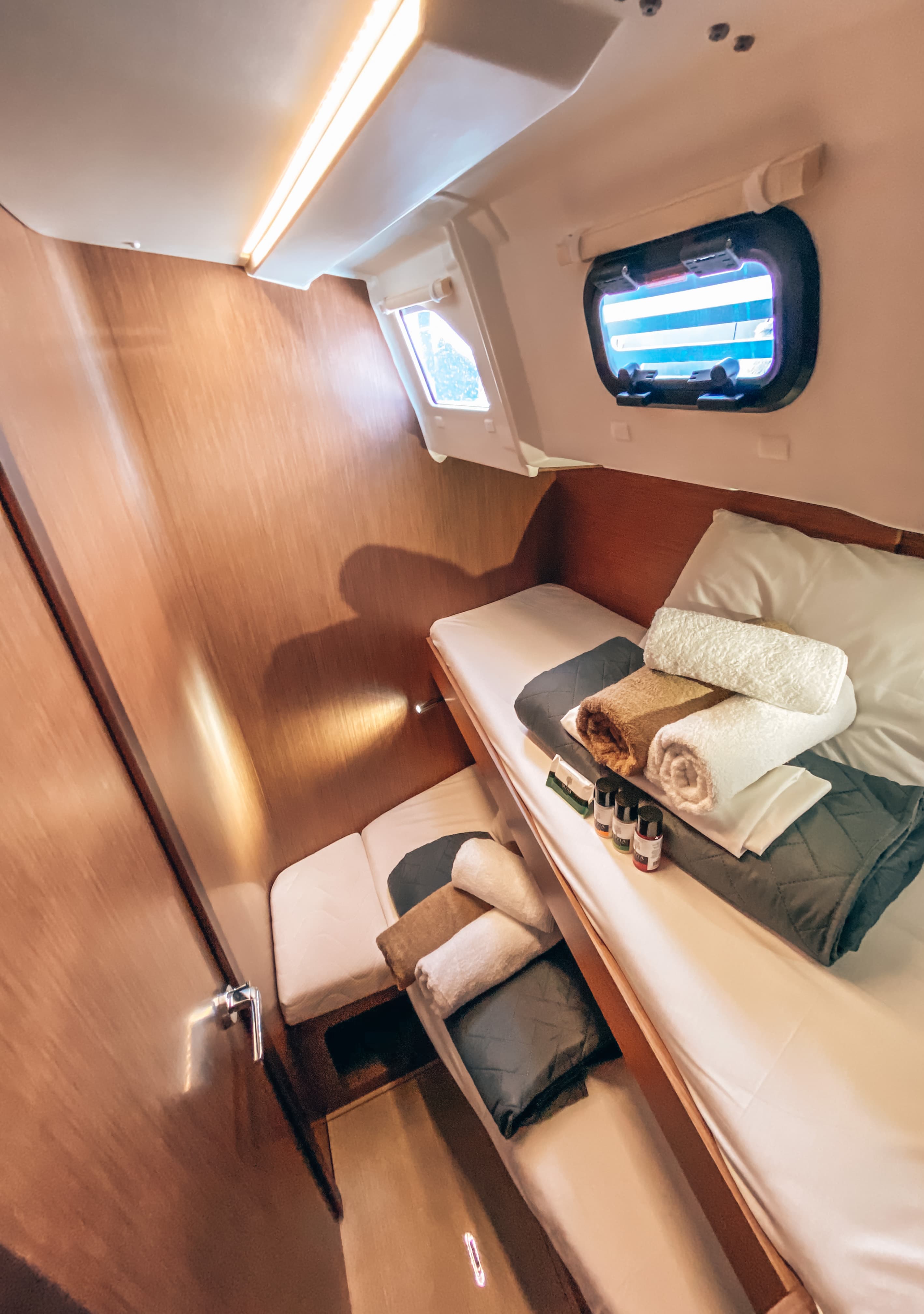 Oceanis 46.1 - photo 15