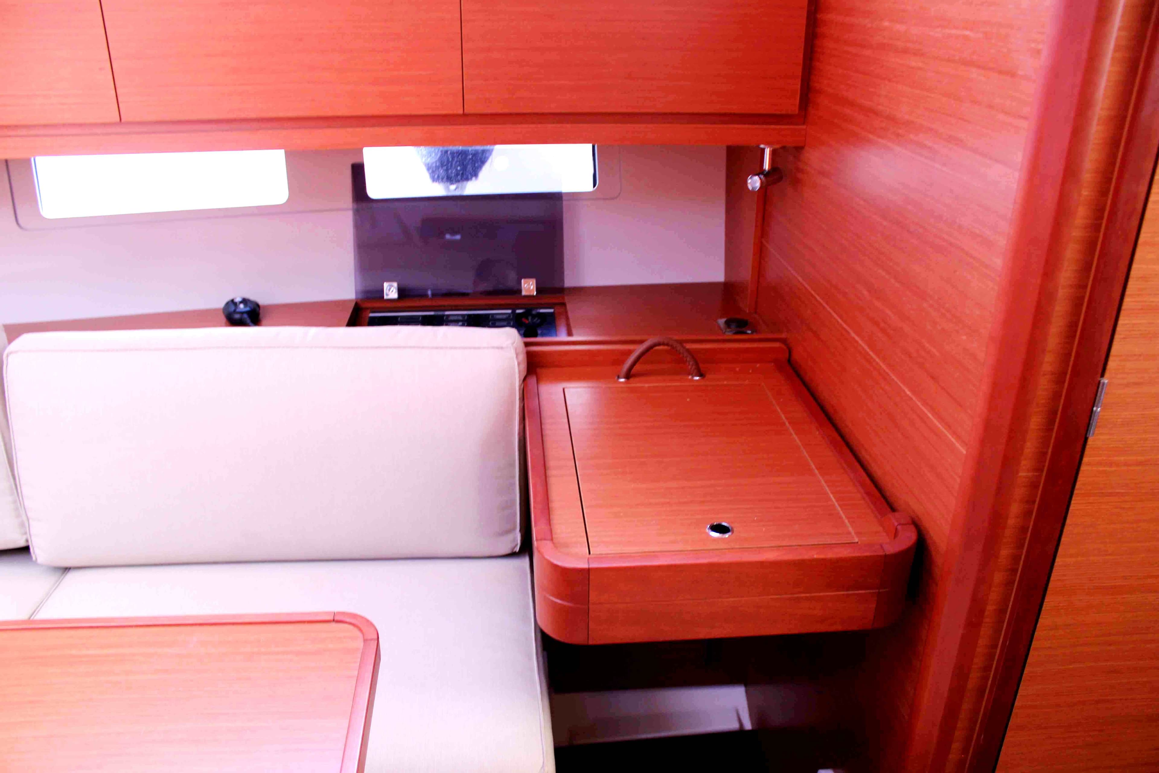 Dufour 382 Grand Large - photo 6