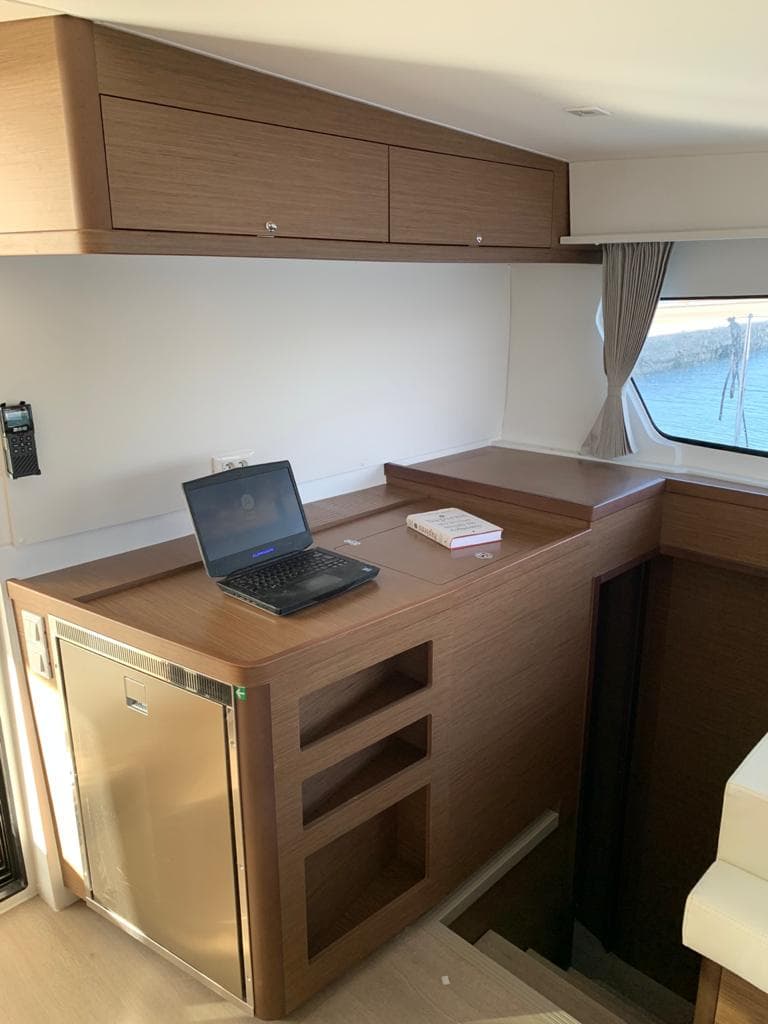 Lagoon 42 - photo 12