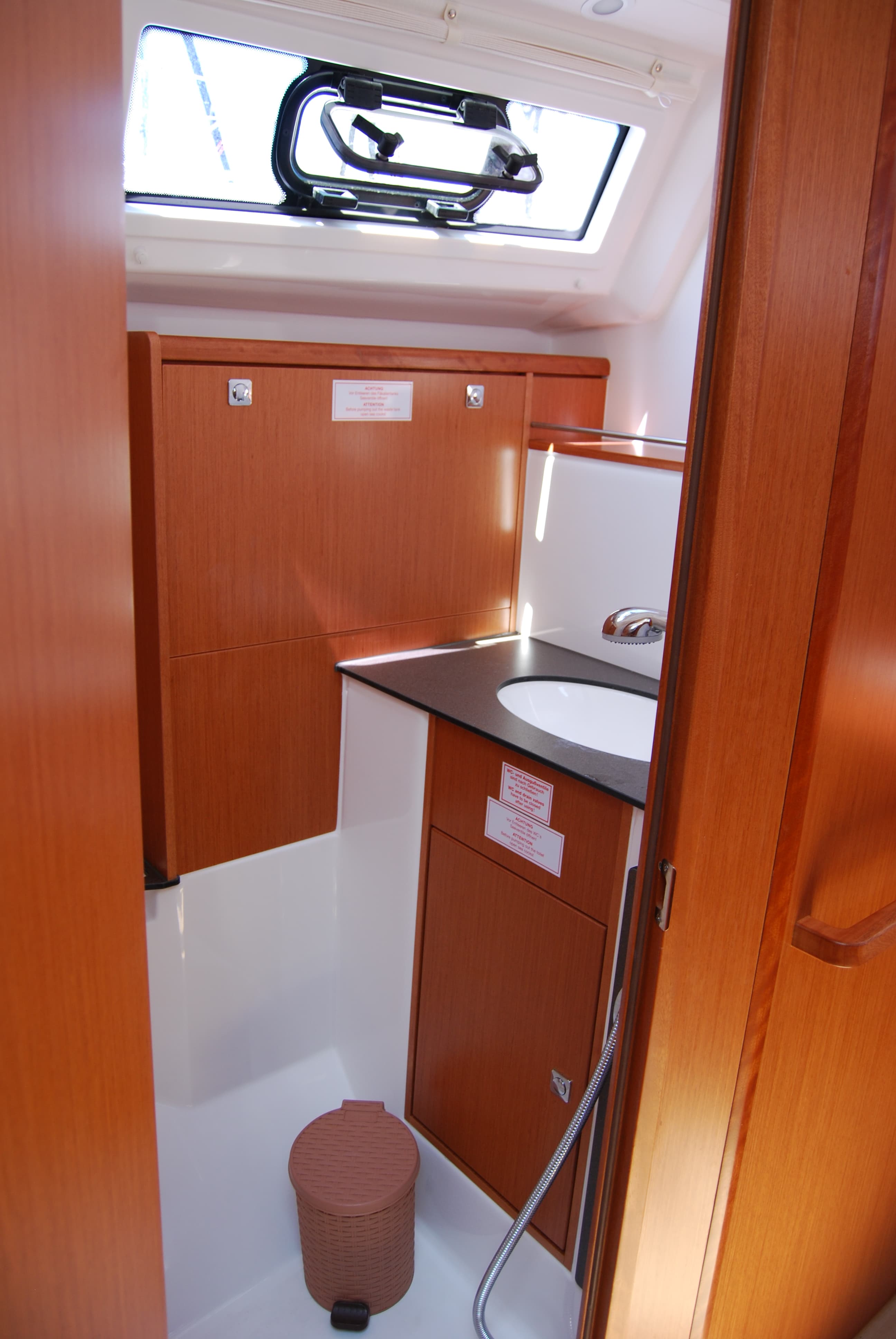 Bavaria Cruiser 37 - photo 4