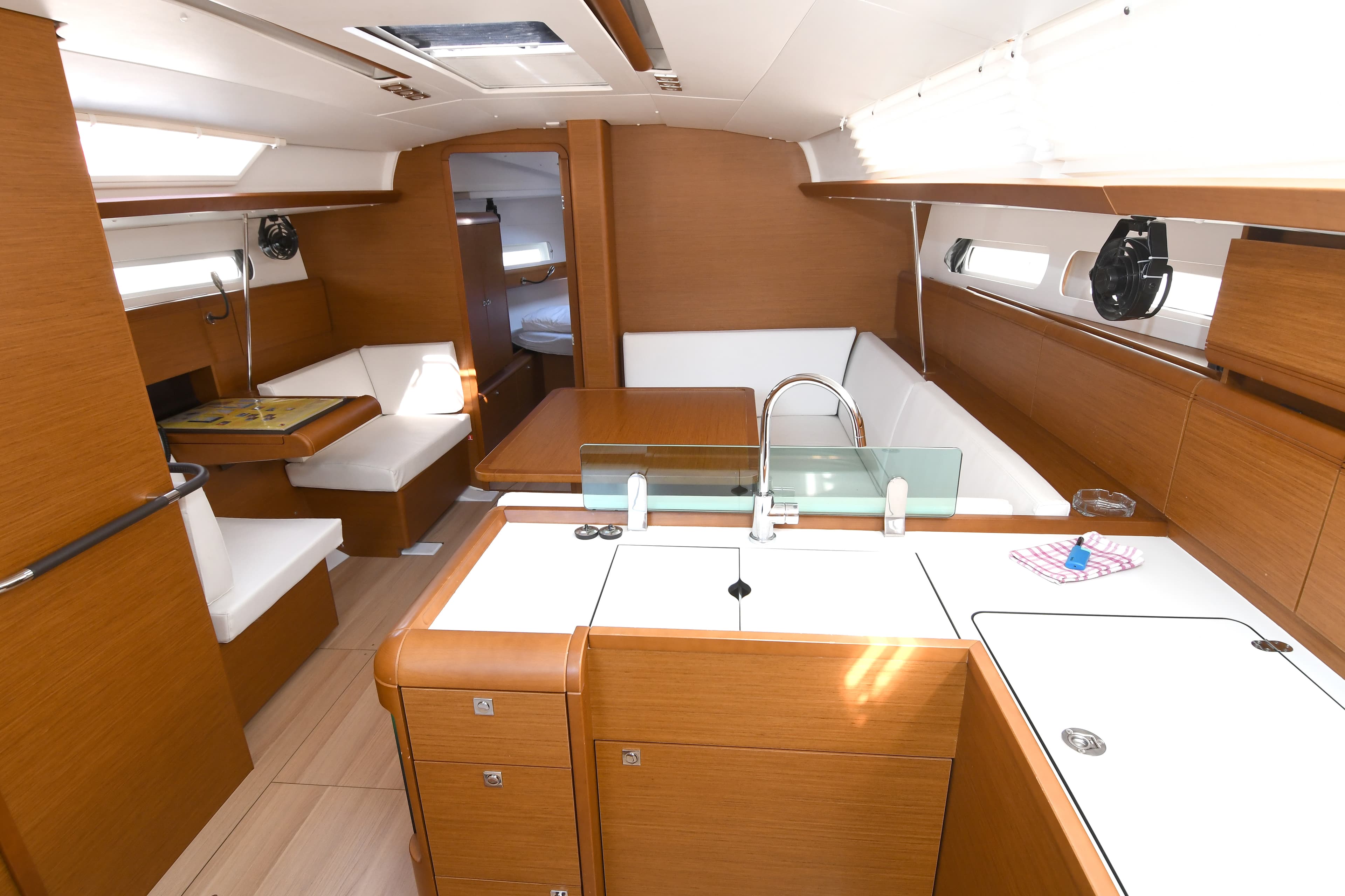 Sun Odyssey 419 - photo 14