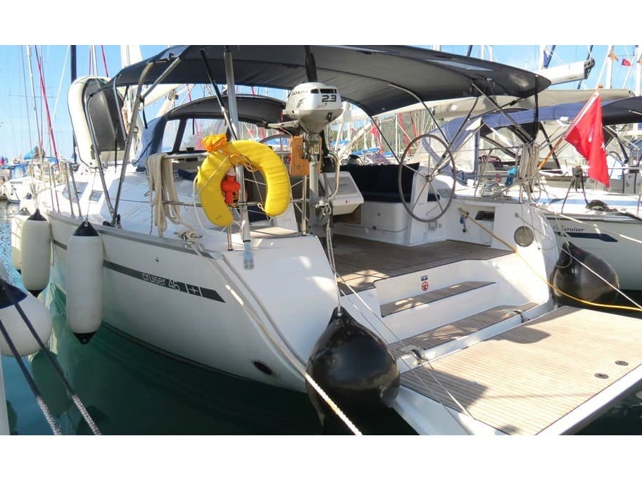 Bavaria Cruiser 46 - photo