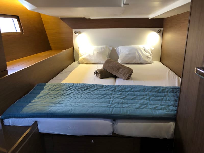 Oceanis 51.1 - photo 16