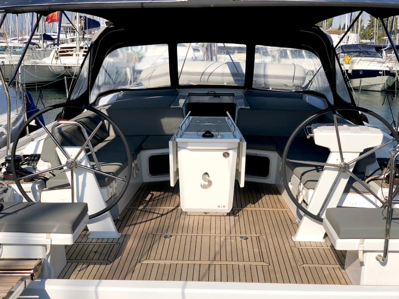 Oceanis 51.1 - photo 6