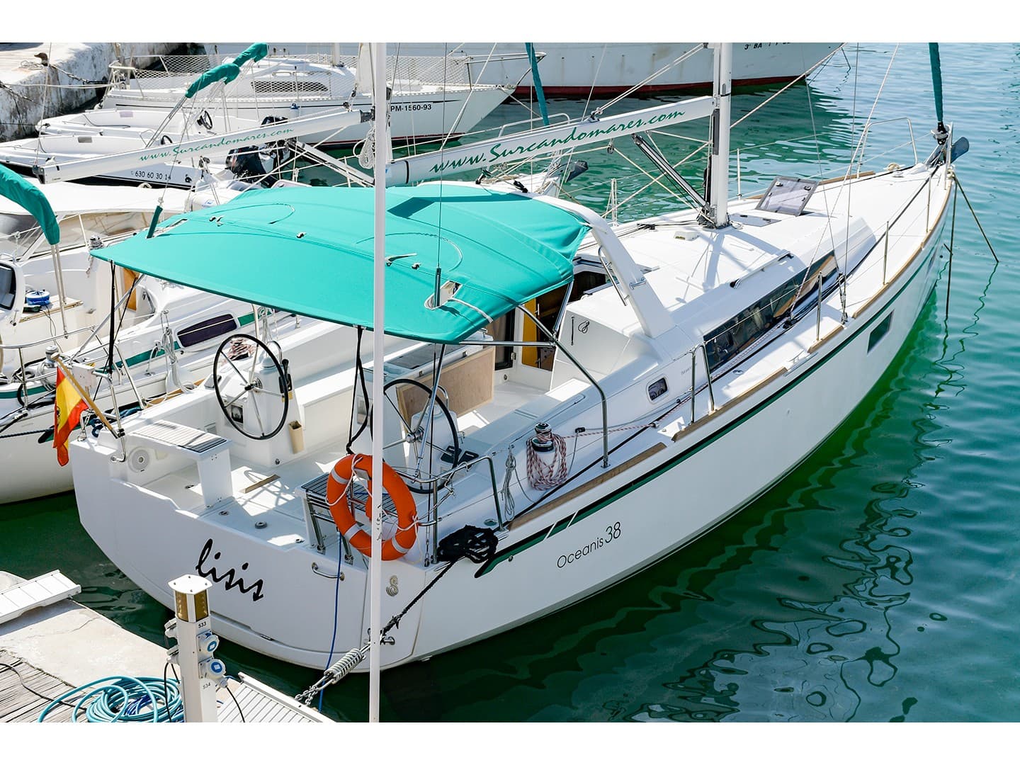 Oceanis 38 - photo