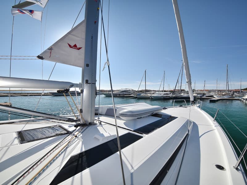 Oceanis 46.1 - photo 9