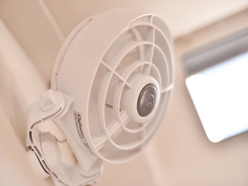 Oceanis 46.1 - photo 10