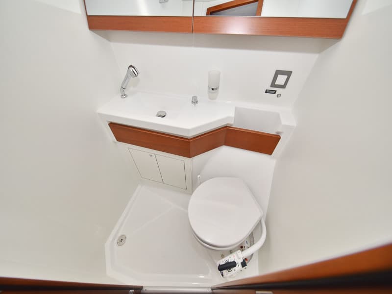 Oceanis 46.1 - photo 48