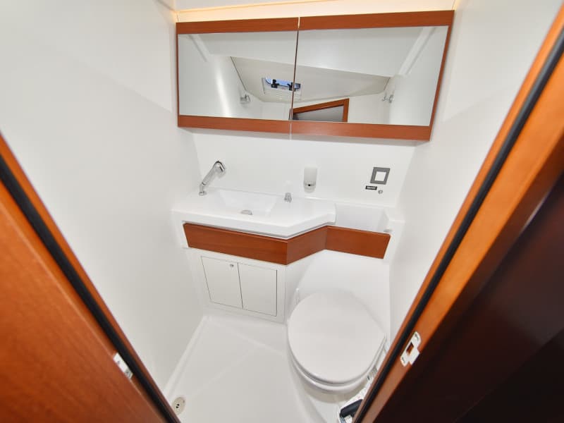 Oceanis 46.1 - photo 74