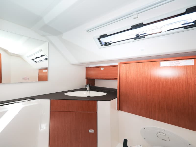 Bavaria Cruiser 46 - photo 59