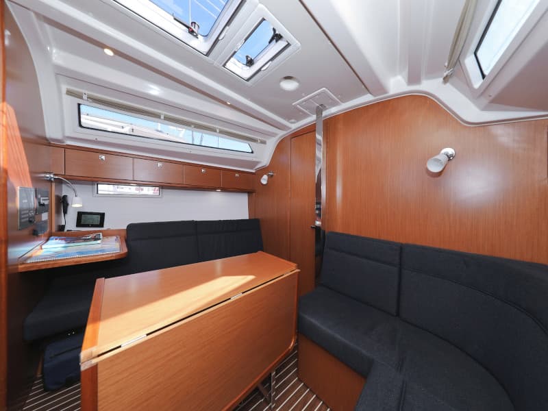 Bavaria Cruiser 37 - photo 54
