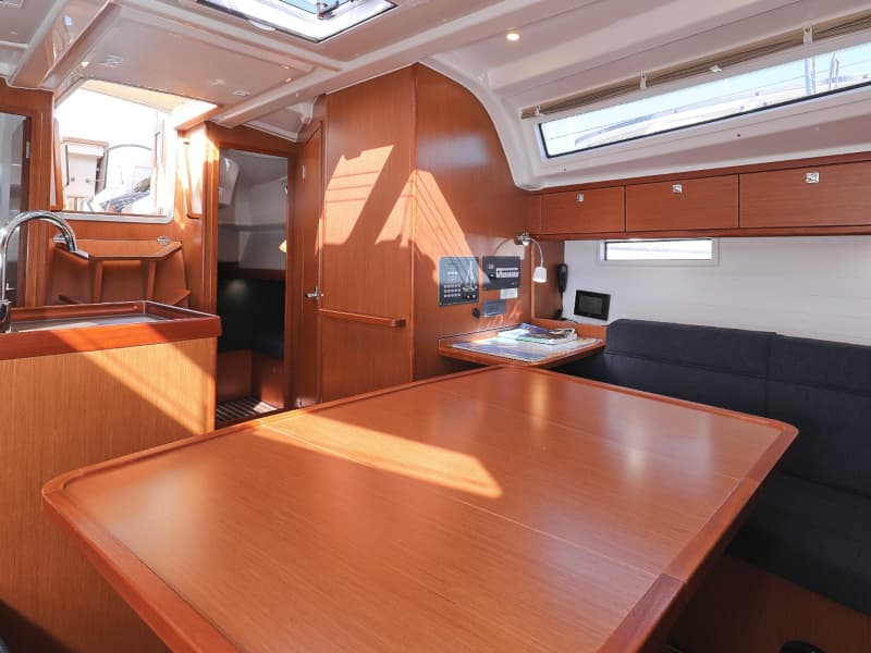Bavaria Cruiser 37 - photo 88