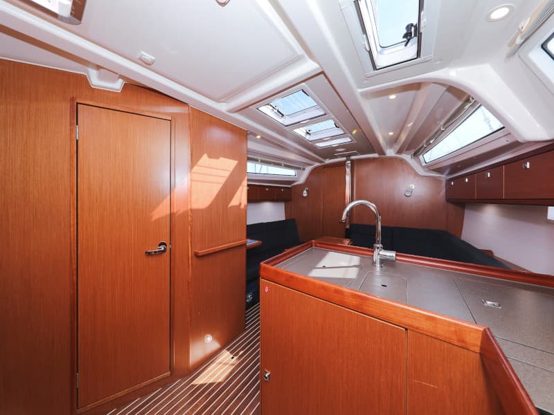 Bavaria Cruiser 37 - photo 69