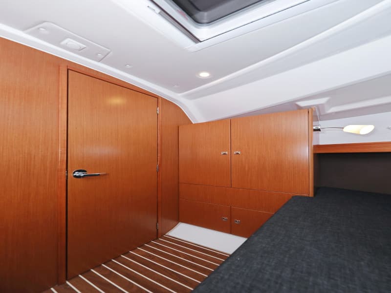 Bavaria Cruiser 37 - photo 81