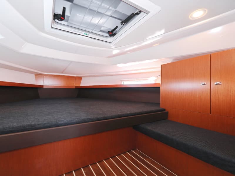 Bavaria Cruiser 37 - photo 89