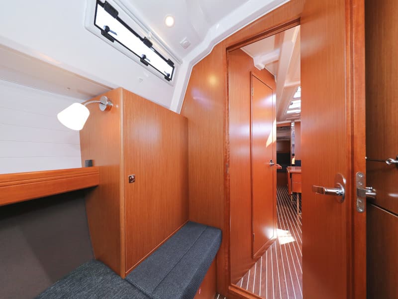 Bavaria Cruiser 37 - photo 95