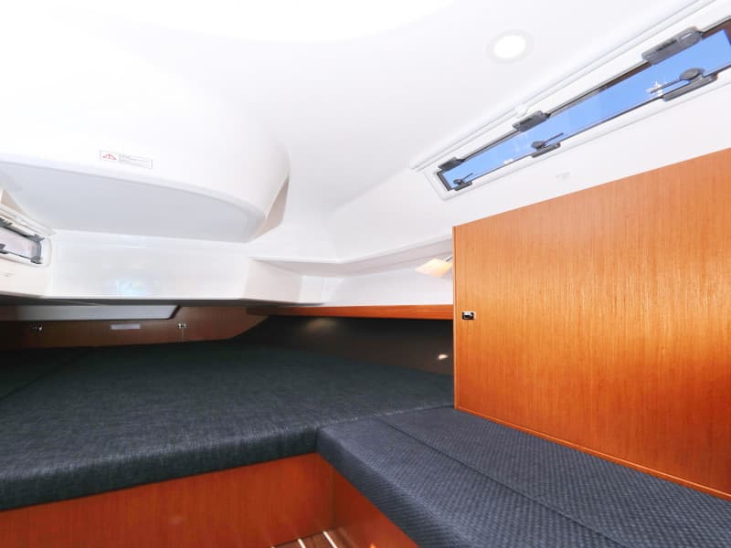 Bavaria Cruiser 37 - photo 9