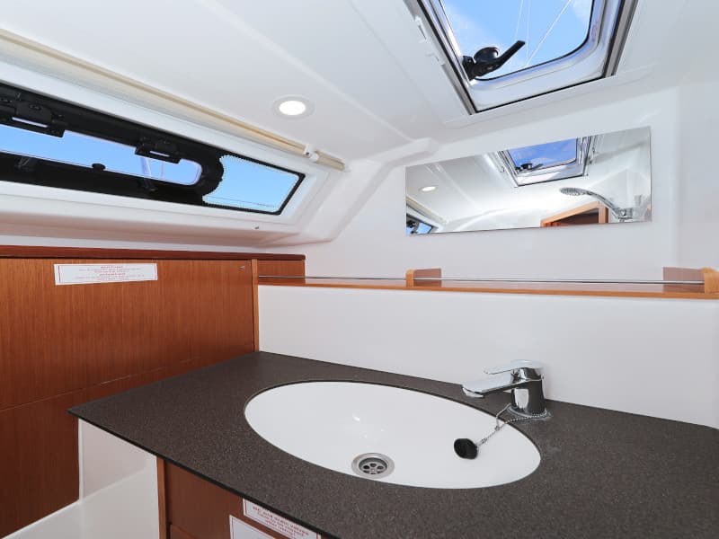 Bavaria Cruiser 37 - photo 53