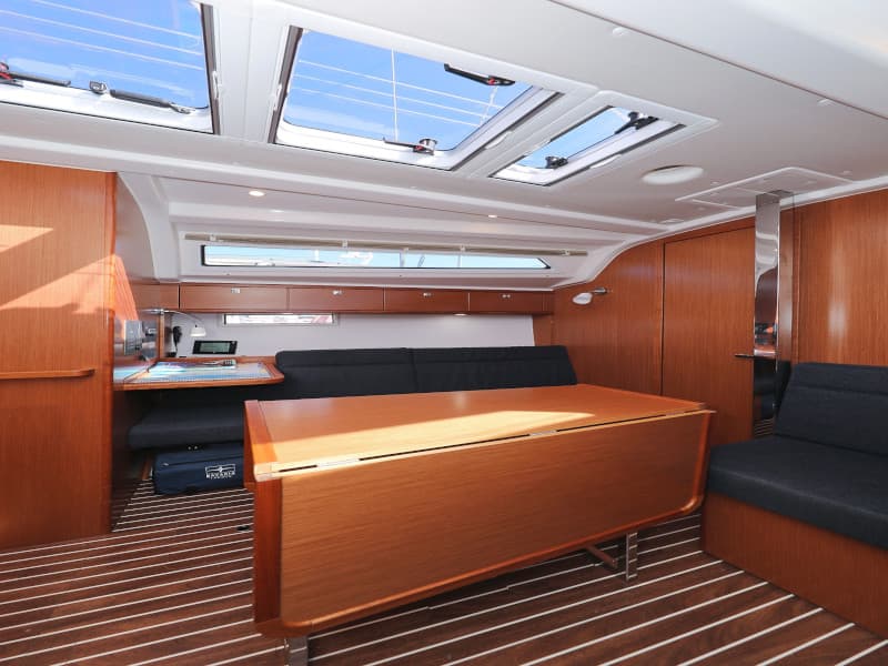 Bavaria Cruiser 37 - photo 21