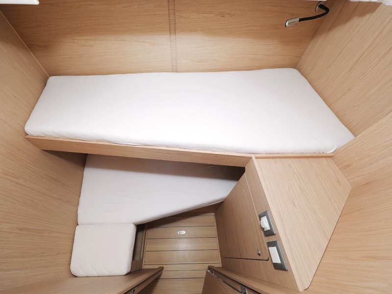 Oceanis 46.1 - photo 46