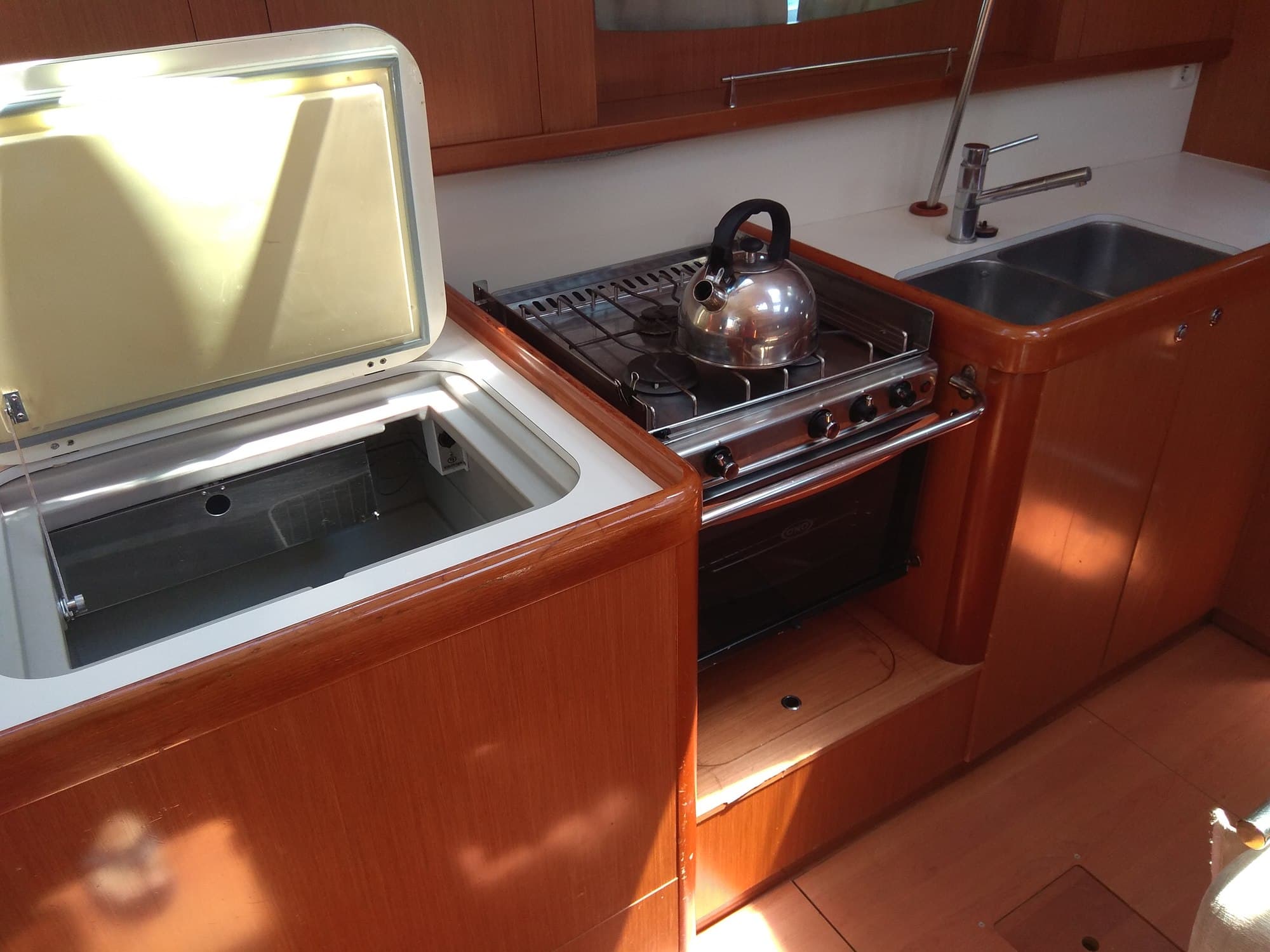 Oceanis 46 - photo 12