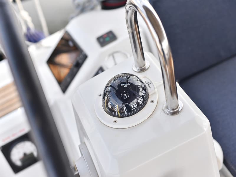 Oceanis 41.1 - photo 21