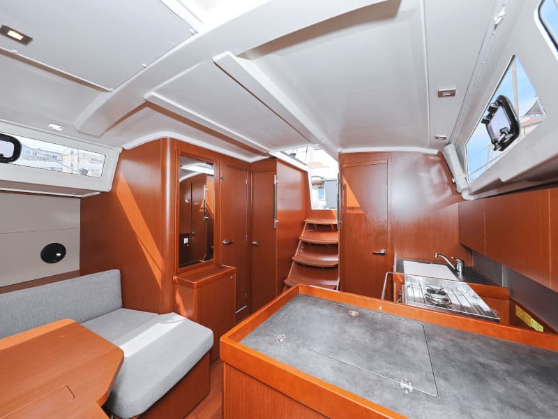 Oceanis 41.1 - photo 13