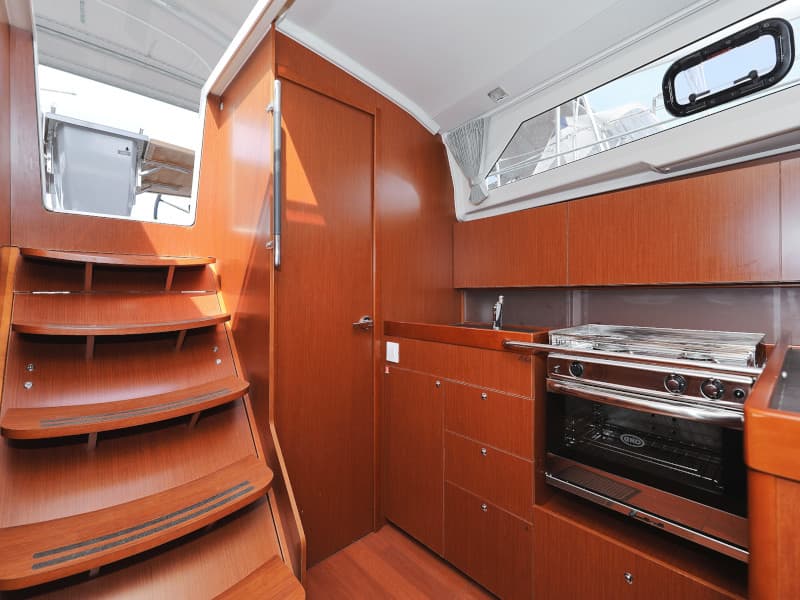 Oceanis 41.1 - photo 75