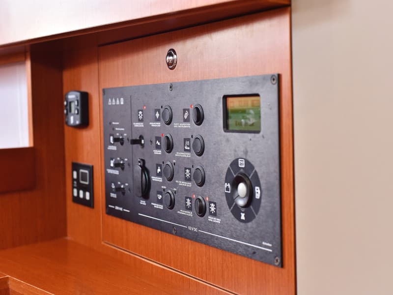 Oceanis 41.1 - photo 104