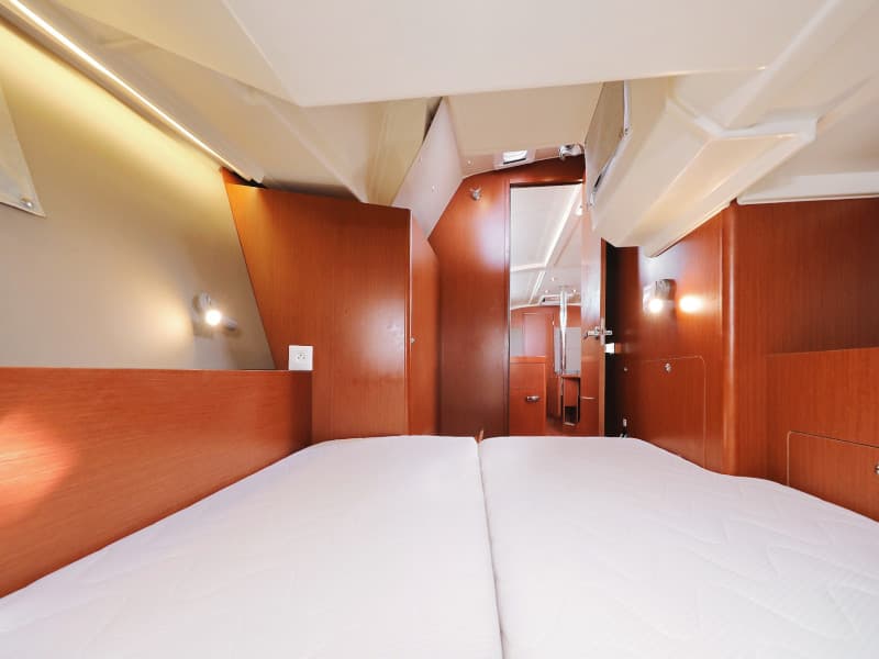 Oceanis 41.1 - photo 84