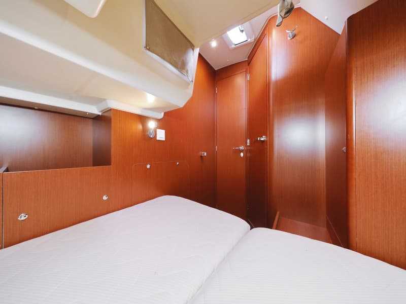 Oceanis 41.1 - photo 69