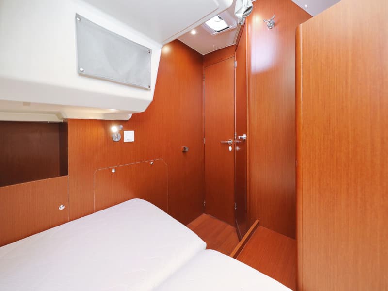 Oceanis 41.1 - photo 90