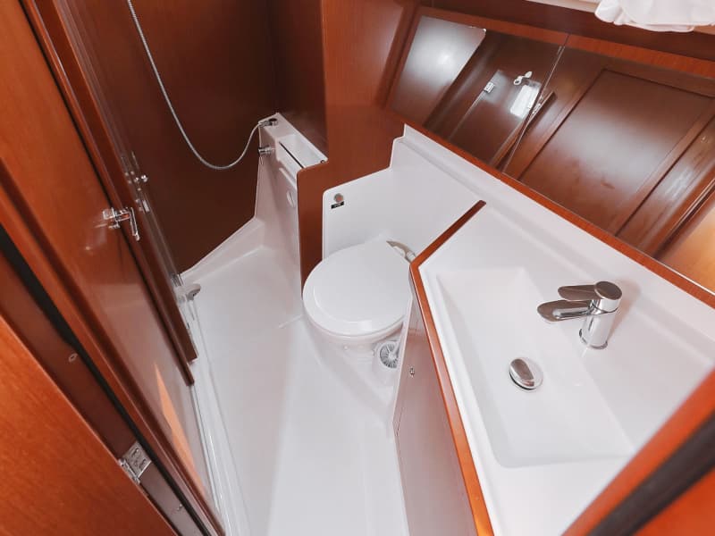 Oceanis 41.1 - photo 27