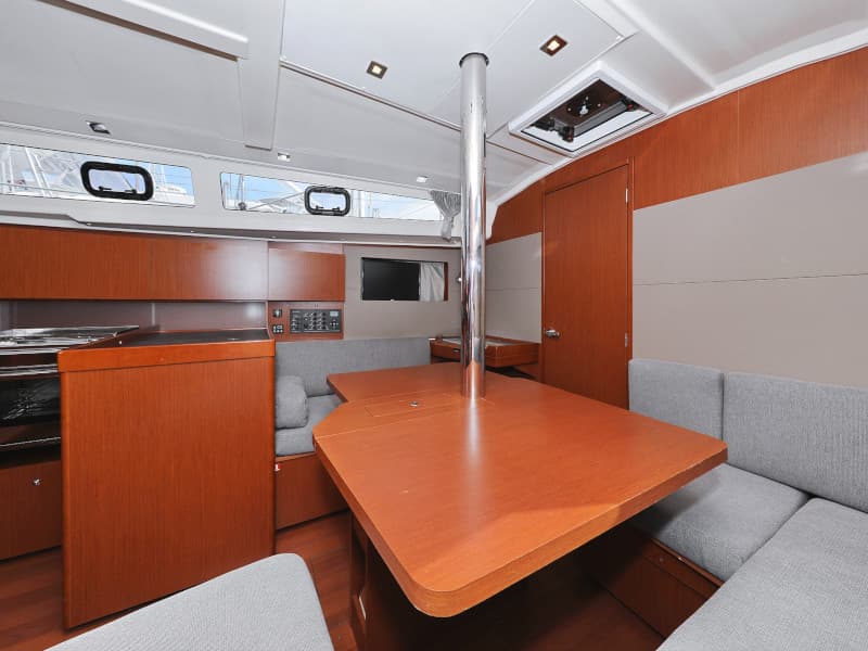 Oceanis 41.1 - photo 57