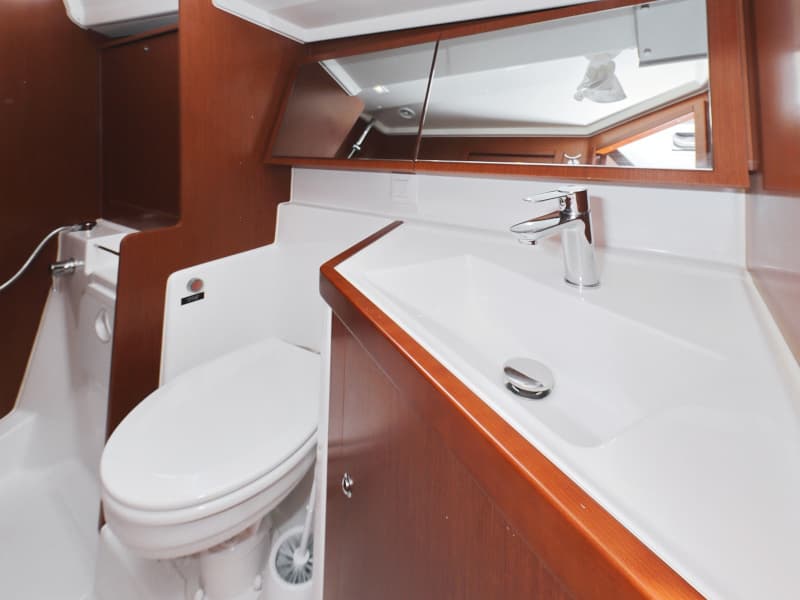 Oceanis 41.1 - photo 63