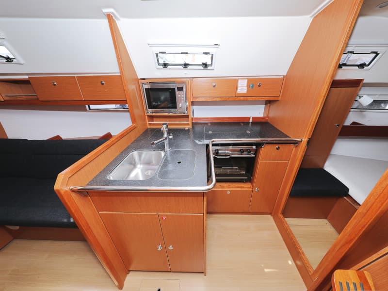 Bavaria 36 Cruiser - photo 67