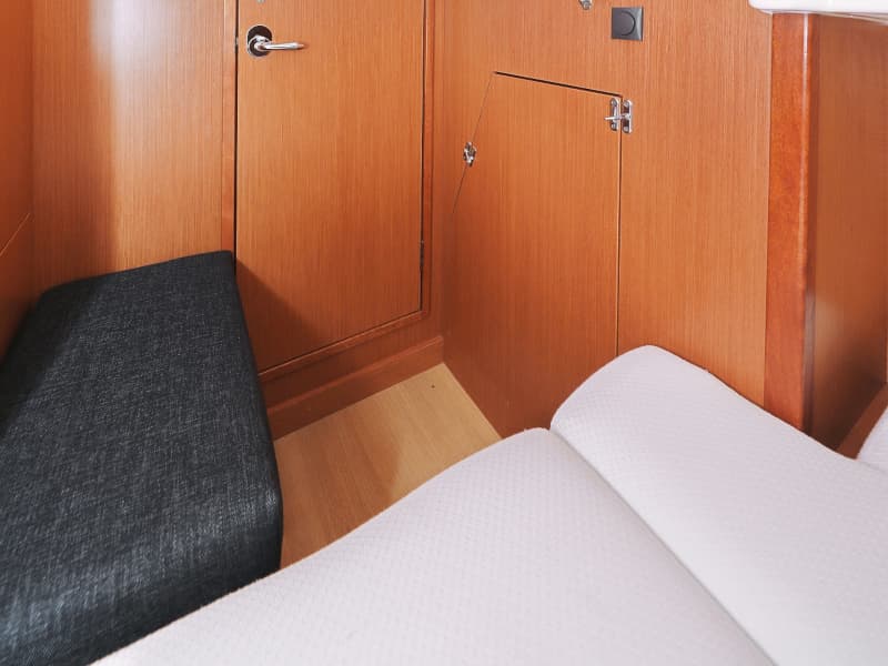 Bavaria 36 Cruiser - photo 15