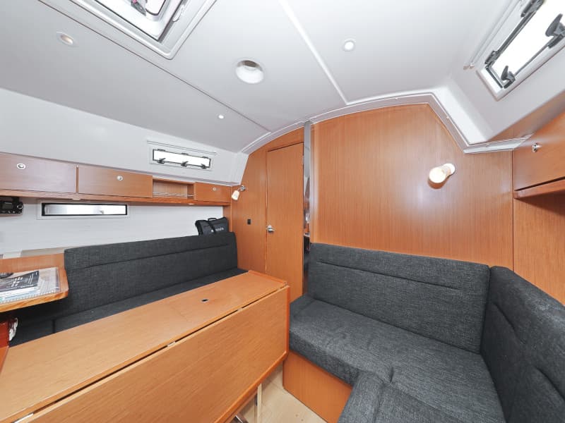 Bavaria 36 Cruiser - photo 21