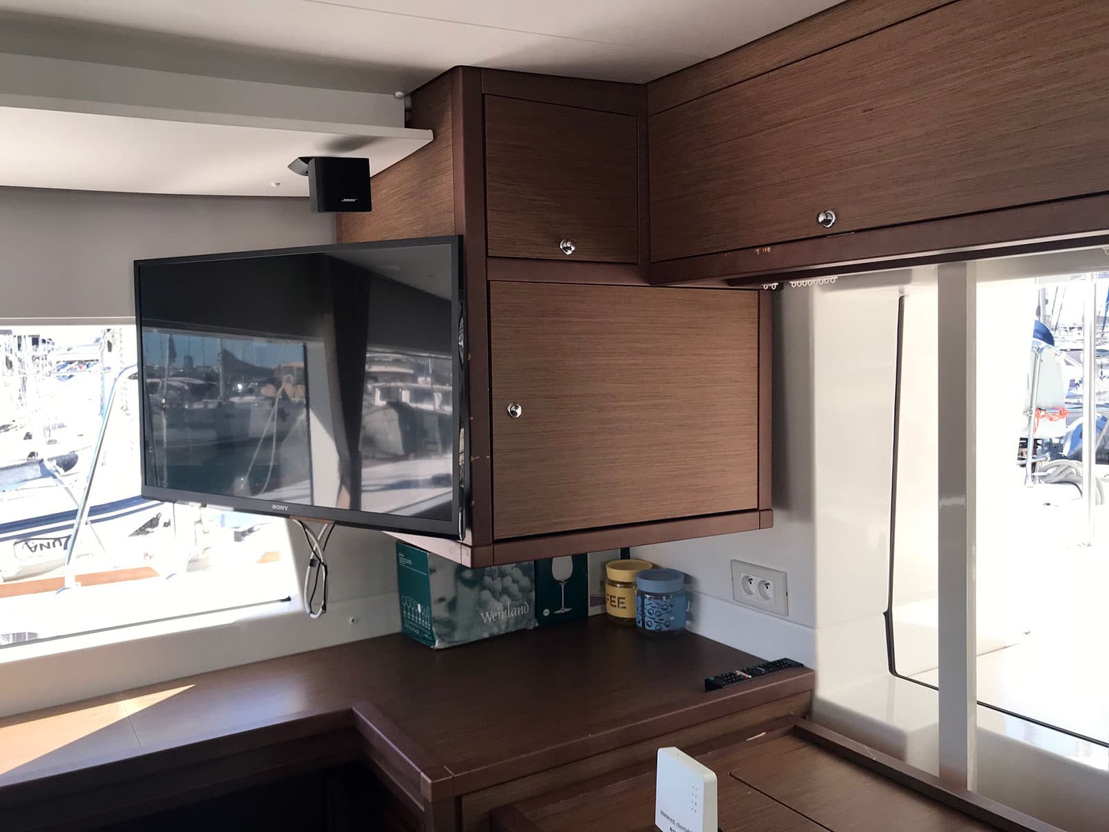 Lagoon 450 Fly - photo 19