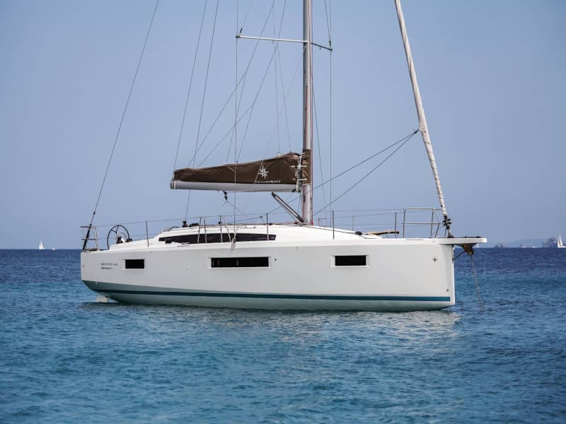 Sun Odyssey 410 - photo