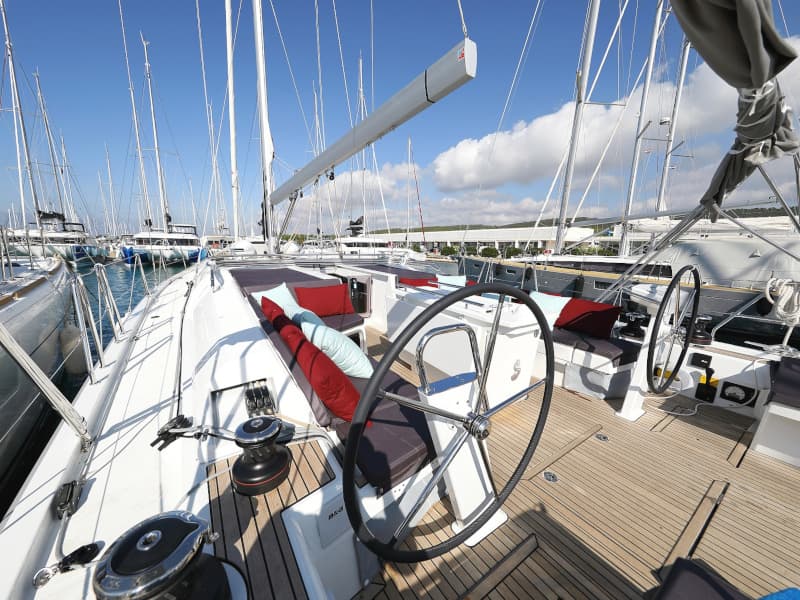 Oceanis 51.1 - photo 102