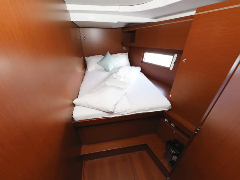 Oceanis 51.1 - photo 13