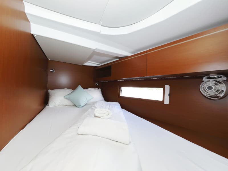 Oceanis 51.1 - photo 19