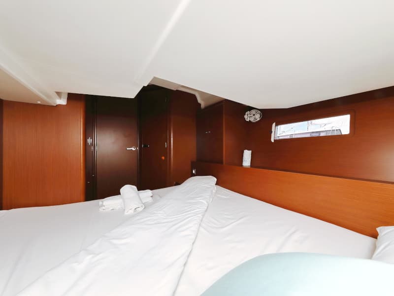 Oceanis 51.1 - photo 8