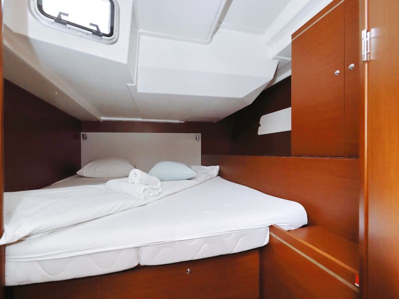 Oceanis 51.1 - photo 29