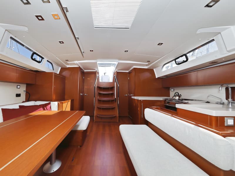 Oceanis 51.1 - photo 23