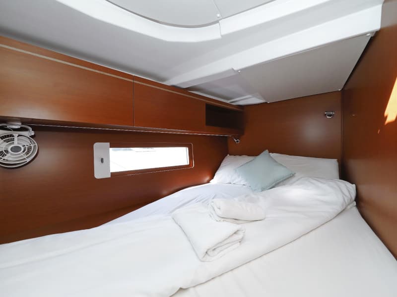 Oceanis 51.1 - photo 38